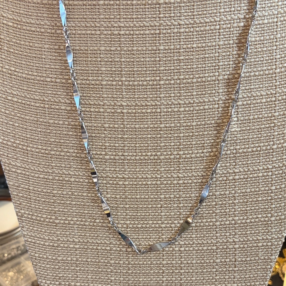 Sarah Coventry Twisted Silver Necklace